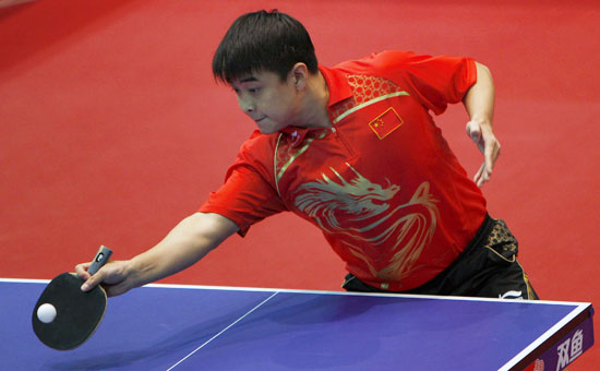 波兰队轻取英格兰队,王皓点燃赛场 波兰队轻取英格兰队,王皓点燃赛场