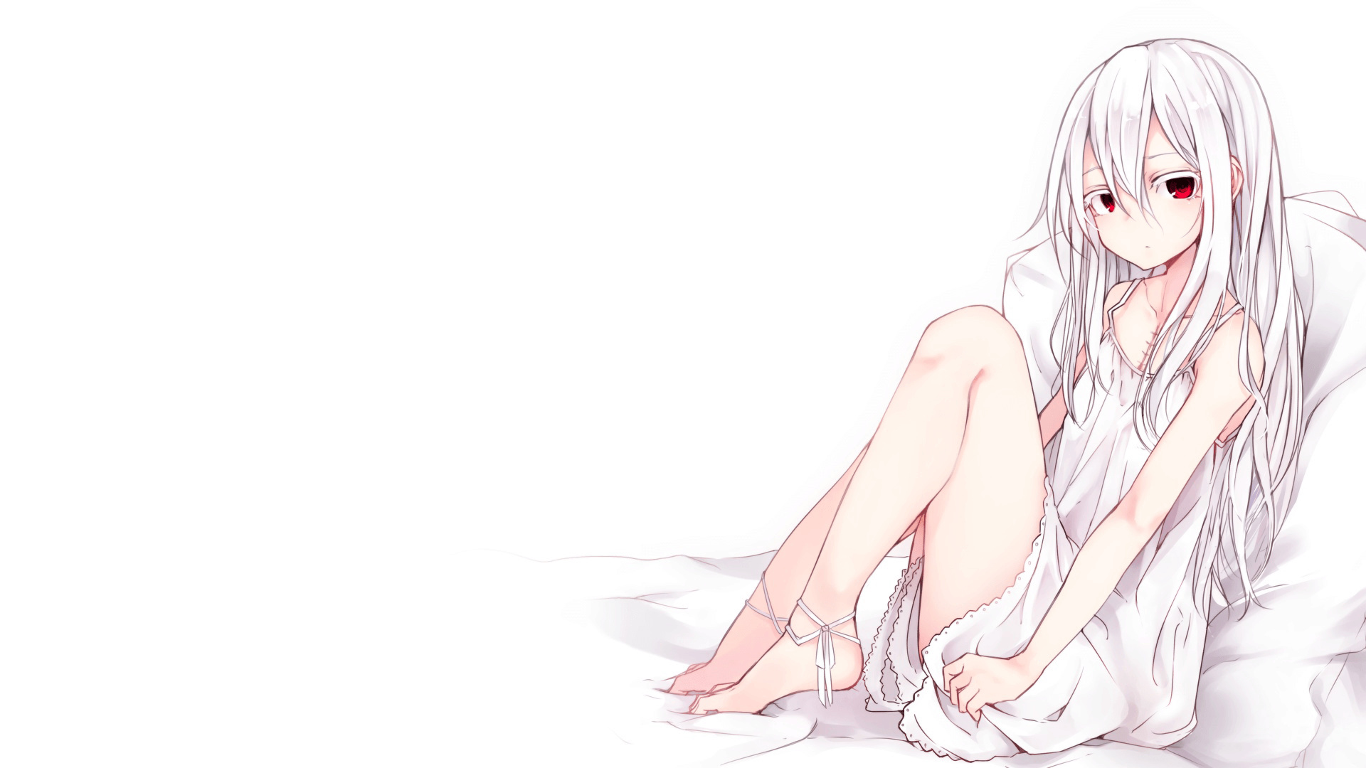 分屏世界，当F1轮胎在葡萄牙尖叫时，马里沙漠的战靴正碾碎沙砾