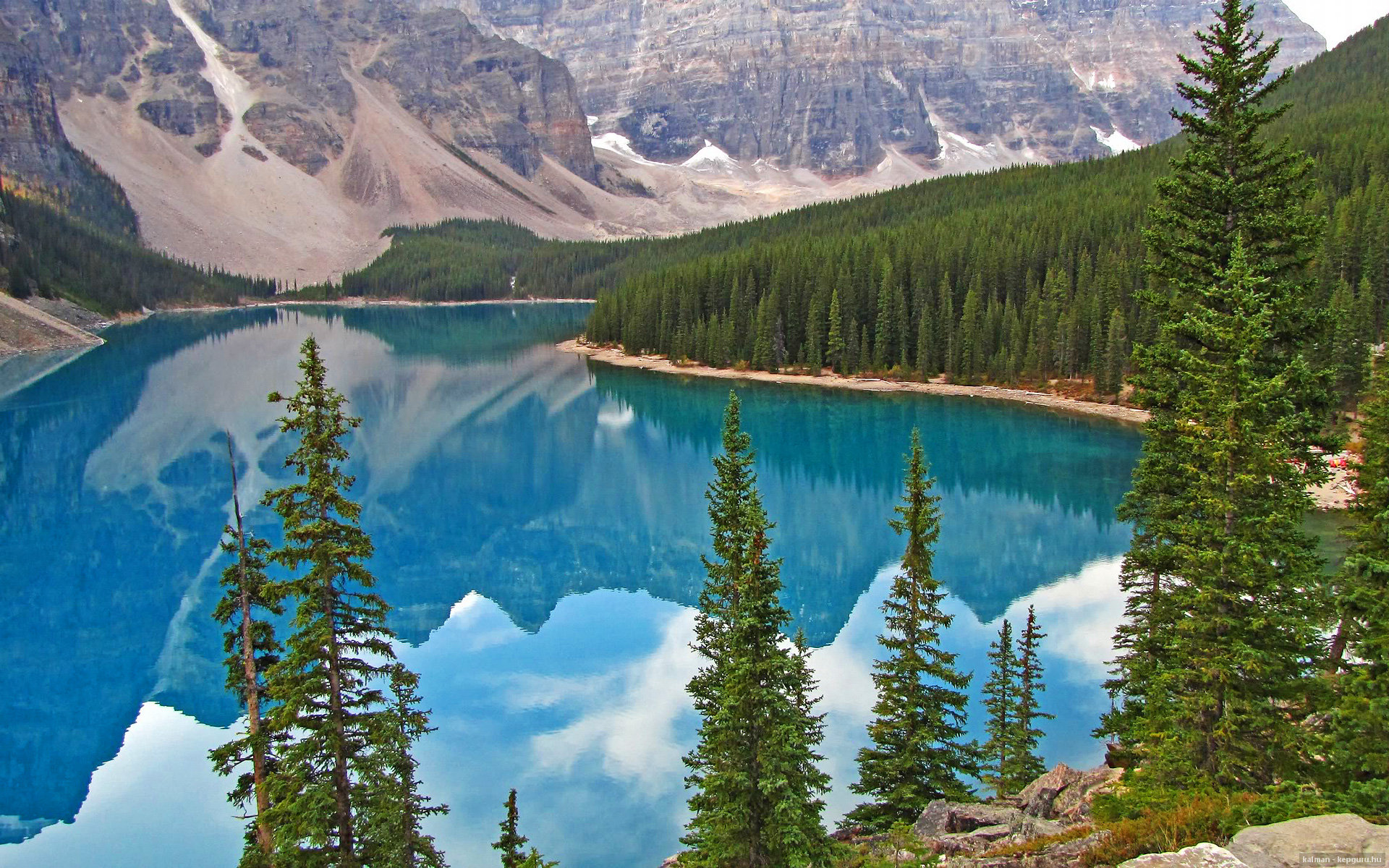 锋芒与节奏的对决，迪亚斯一剑封喉，英格兰智慧掌控智利