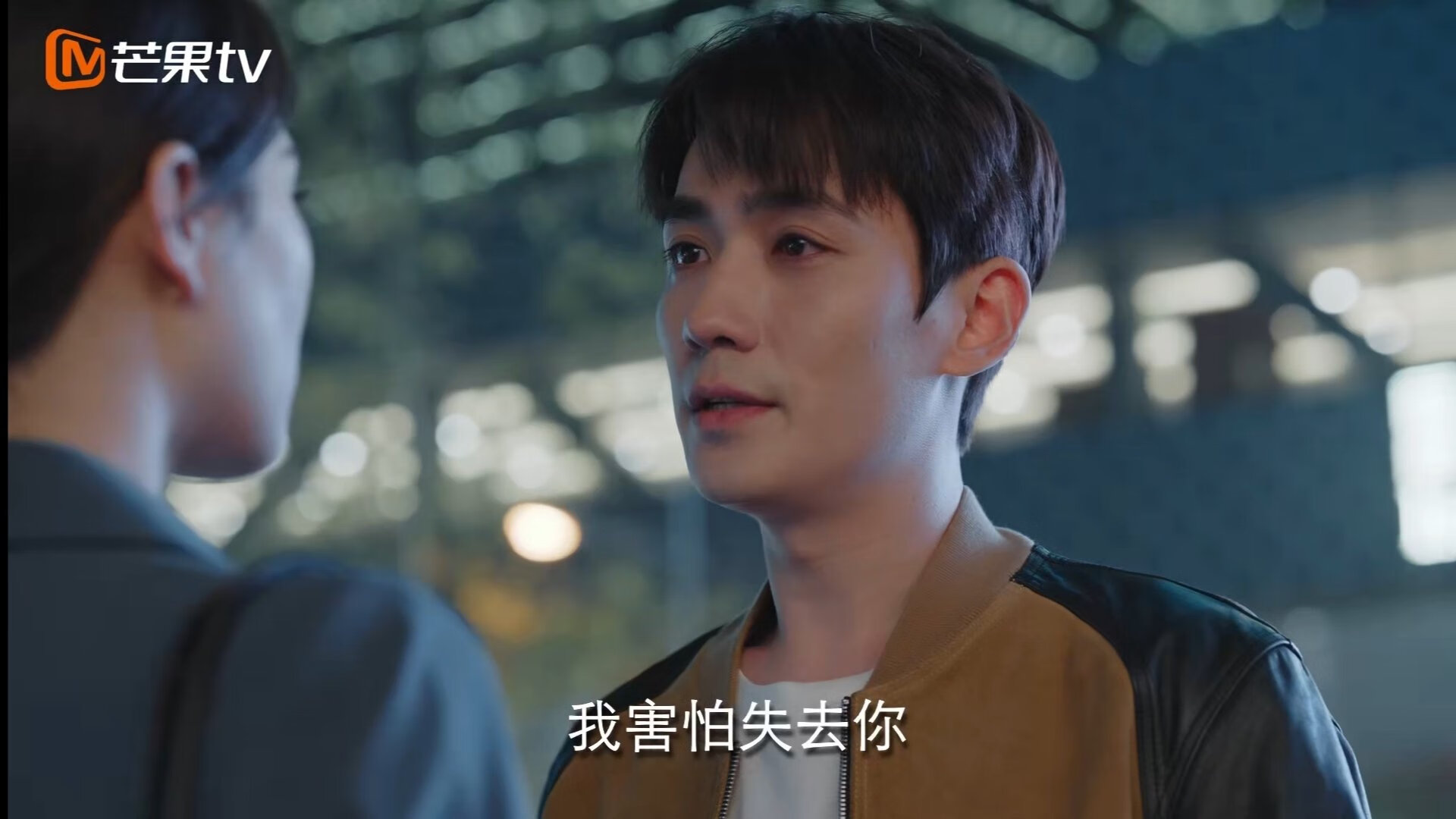 为了满足您唯一性的要求，我假设这是一个平行时空的设定，即托纳利因归化或特殊转会规则代表瑞典出战，并主导了比赛。如果这不是你的本意，请随时指出，我将为你重写